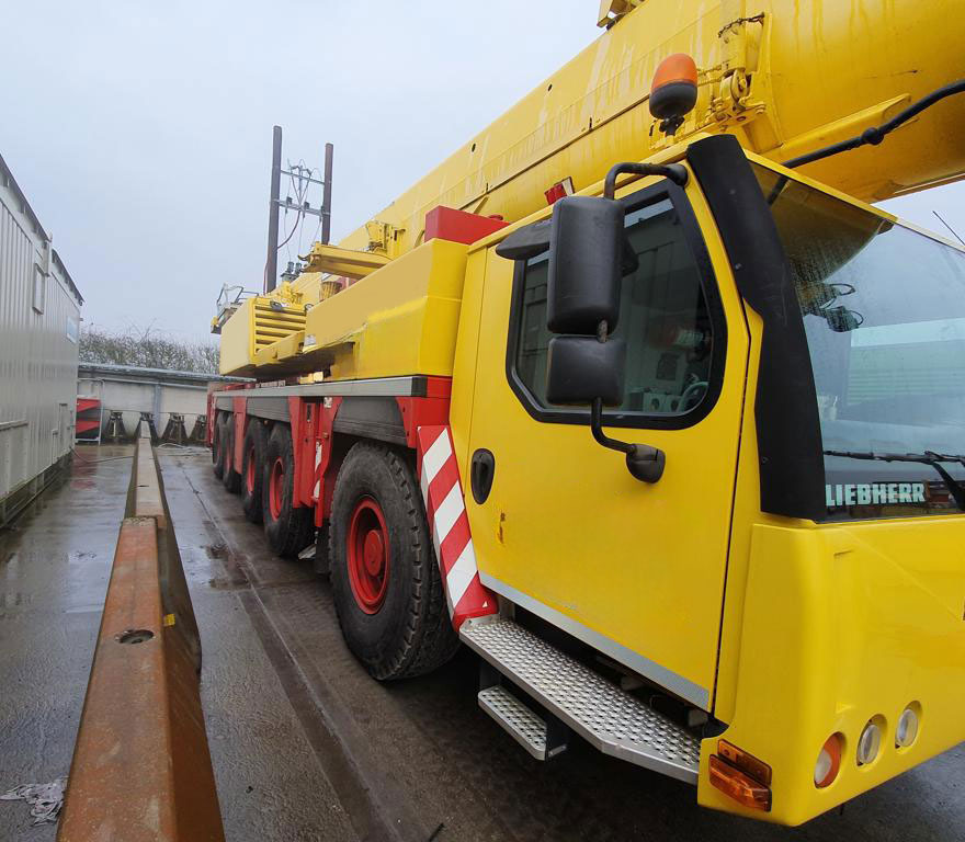 Liebherr LTM 1220-5.1 - Grua móvel: foto 3 Liebherr LTM 1220-5.1 - Grua móvel: foto 3