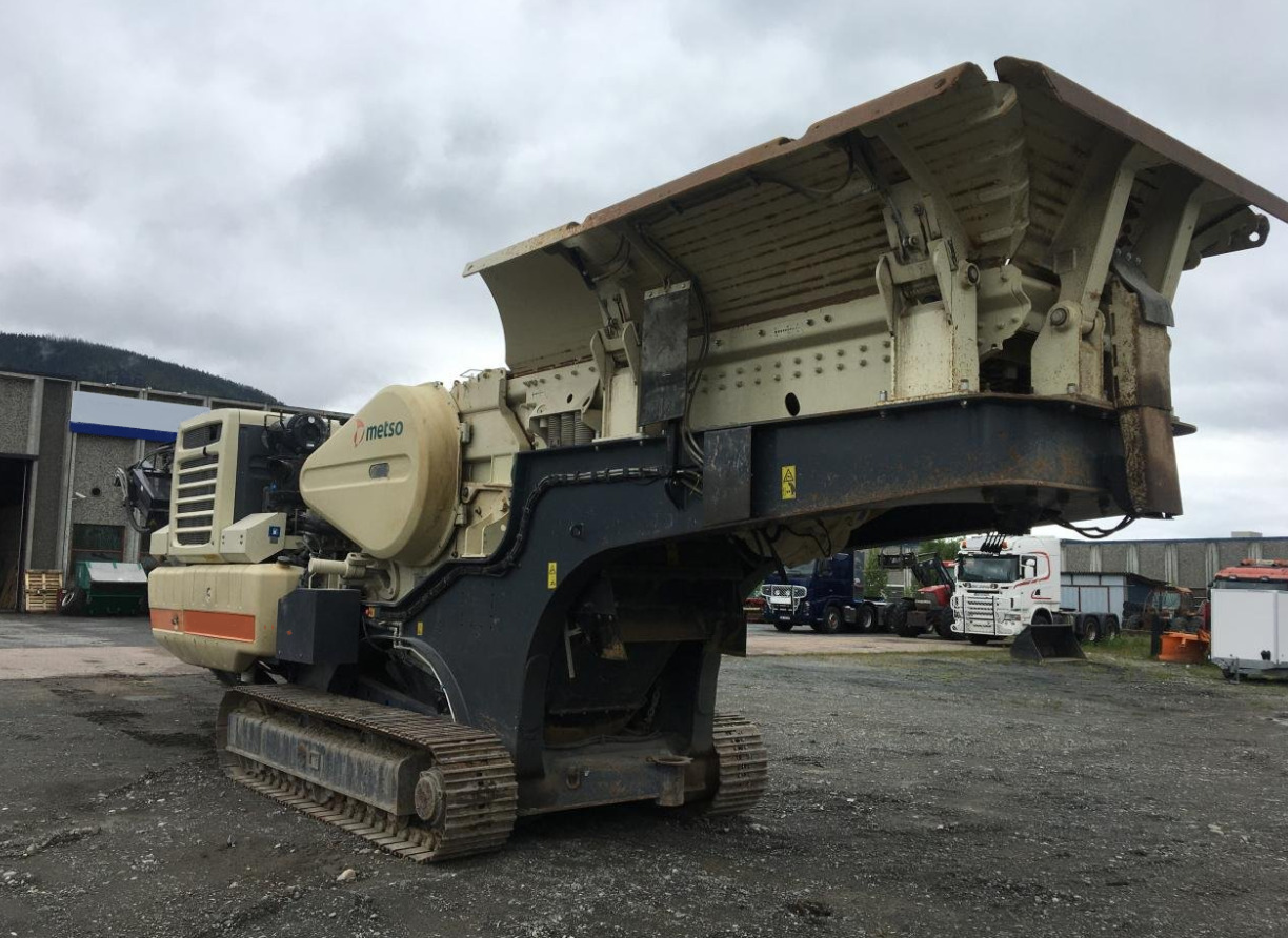 Metso LT106 - Britador de mandíbula: foto 4 Metso LT106 - Britador de mandíbula: foto 4