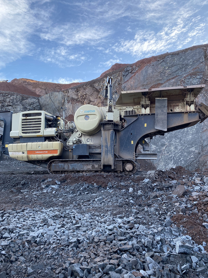 Metso LT120 - Britador de mandíbula: foto 4 Metso LT120 - Britador de mandíbula: foto 4