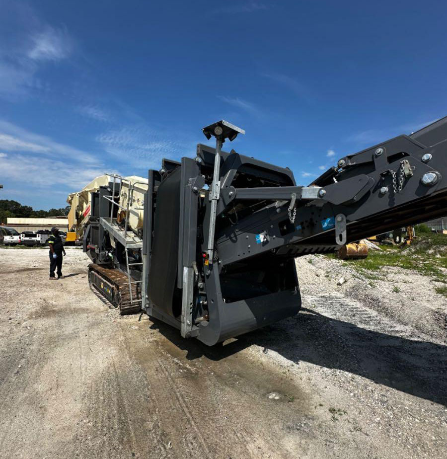 Metso S2.5 - Peneira vibratória: foto 1 Metso S2.5 - Peneira vibratória: foto 1