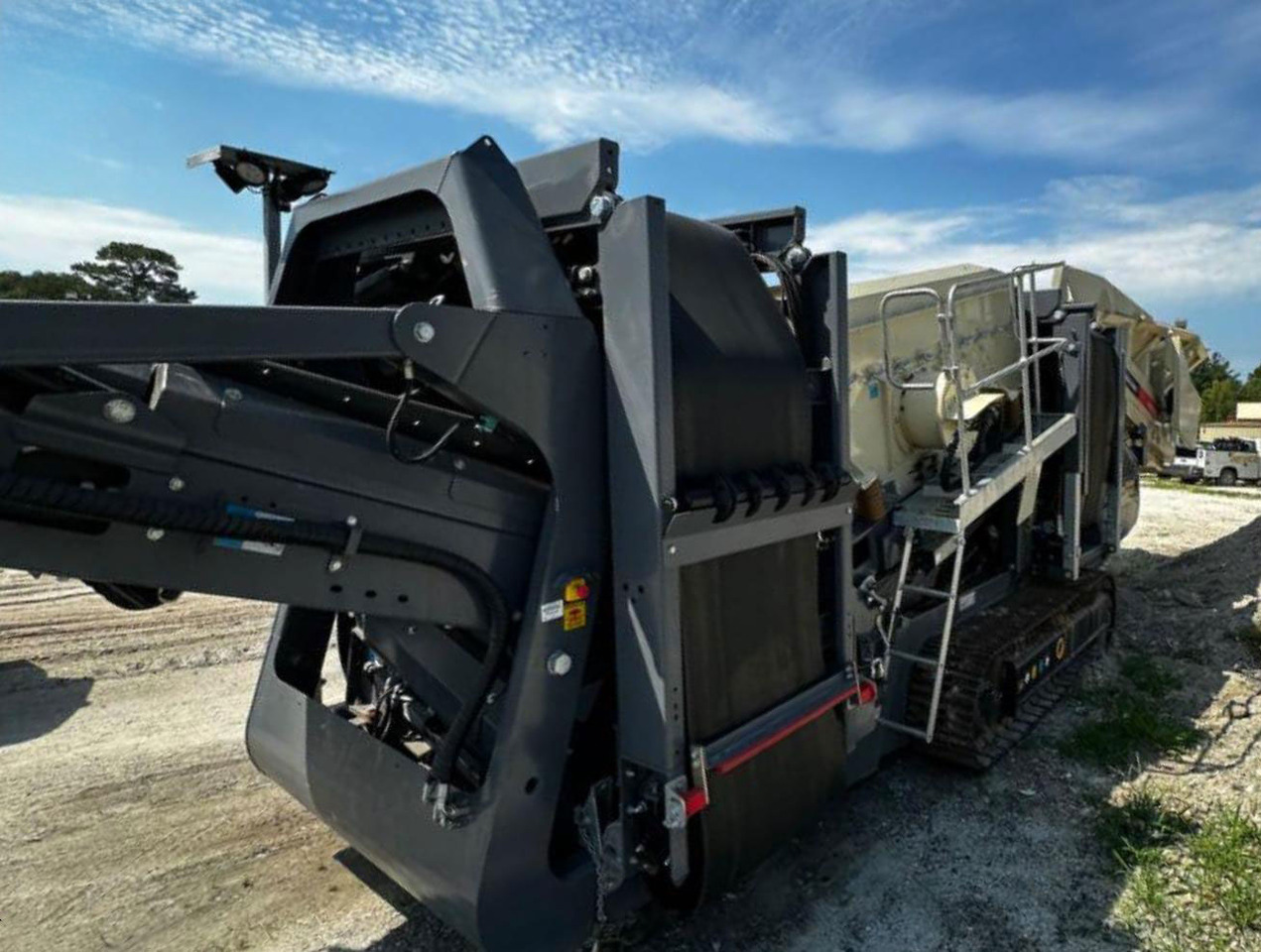 Metso S2.5 - Peneira vibratória: foto 3 Metso S2.5 - Peneira vibratória: foto 3