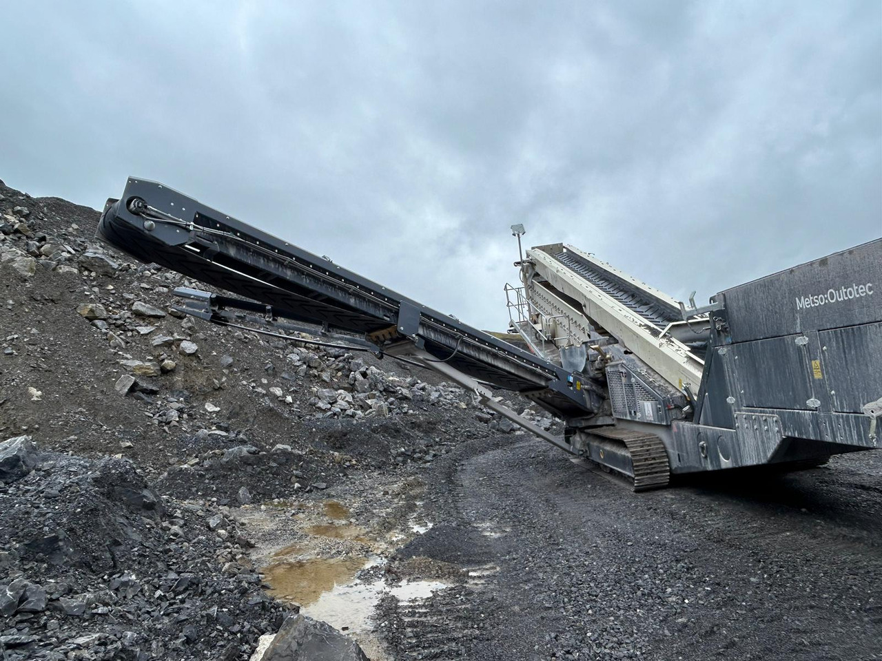 Metso S4.9 - Peneira vibratória: foto 5 Metso S4.9 - Peneira vibratória: foto 5