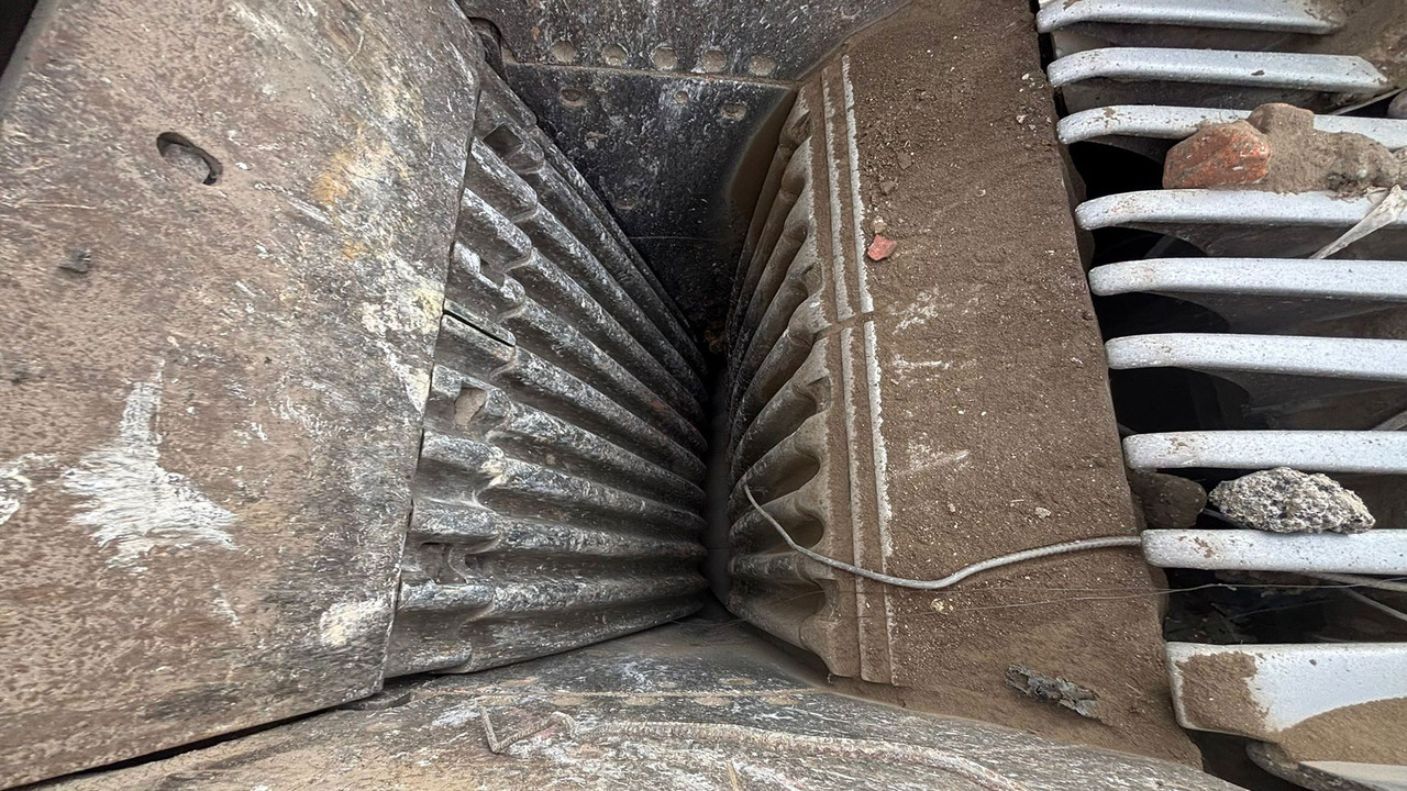 Britador de mandíbula Powerscreen Premiertrak R400X: foto 7