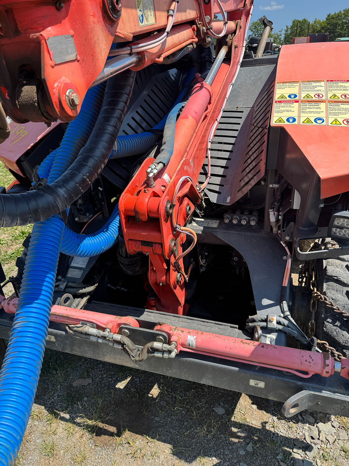 Sandvik Commando DC130Ri - Máquina de perfuração: foto 5 Sandvik Commando DC130Ri - Máquina de perfuração: foto 5