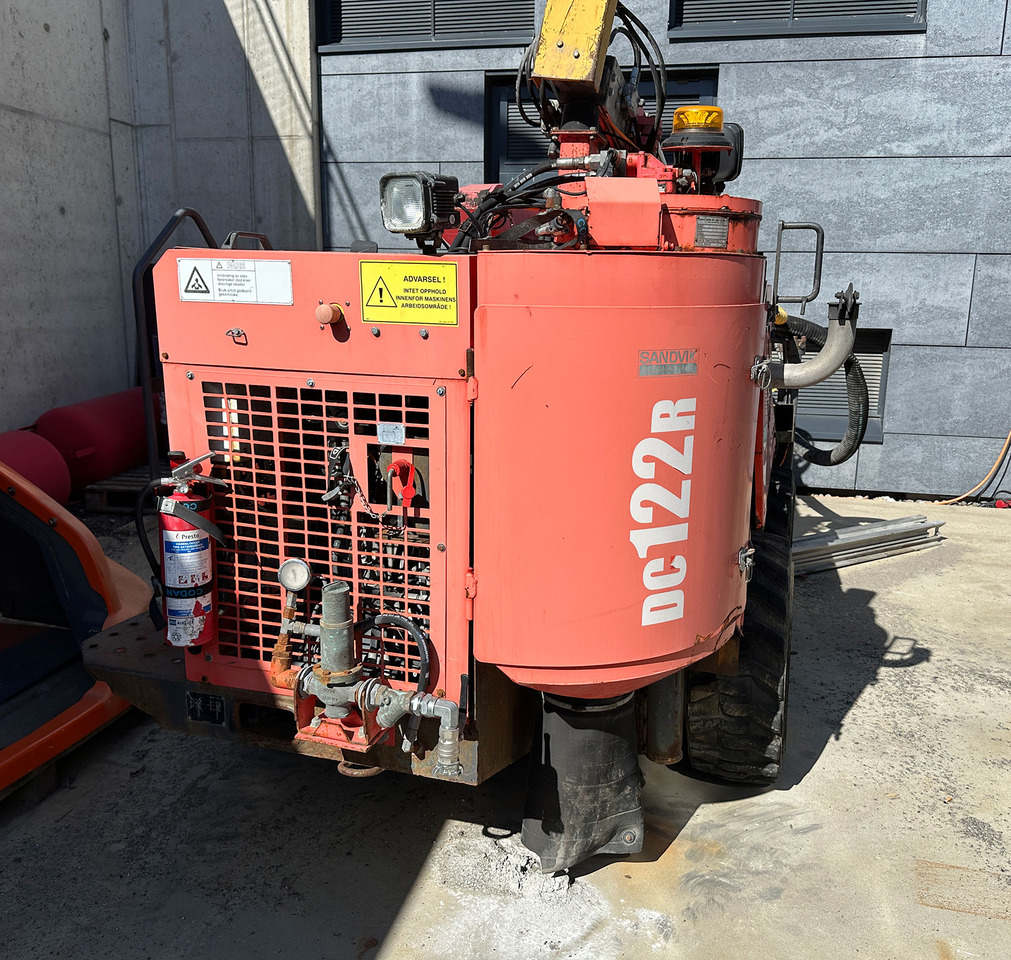 Sandvik DC122R - Máquina de perfuração: foto 5 Sandvik DC122R - Máquina de perfuração: foto 5