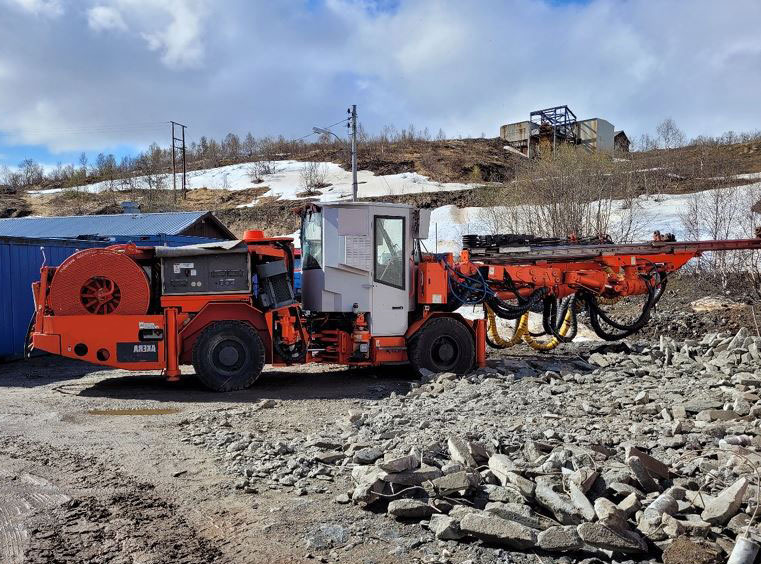 Sandvik DD420-S60C - Máquina de perfuração direcional: foto 2 Sandvik DD420-S60C - Máquina de perfuração direcional: foto 2