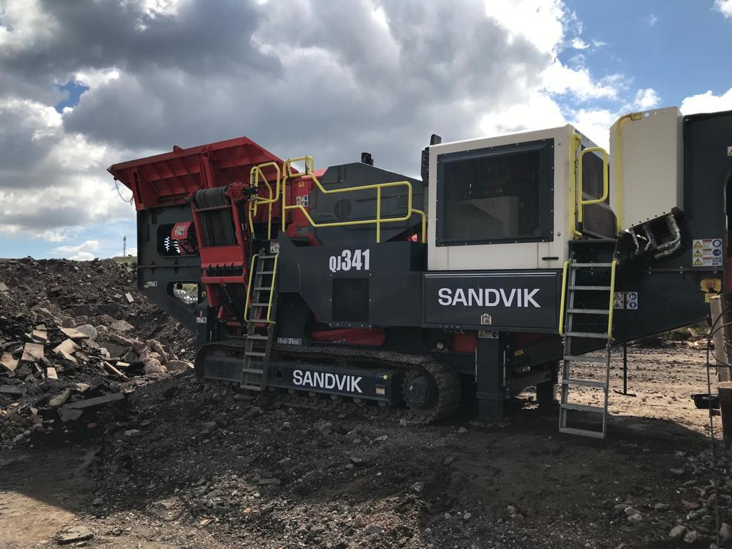 Sandvik QJ341 - Britador de mandíbula: foto 4 Sandvik QJ341 - Britador de mandíbula: foto 4