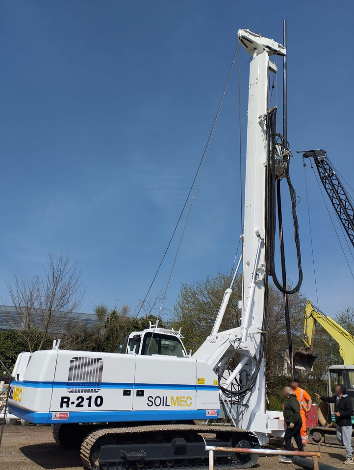 Soilmec R-210 - Bate estaca: foto 3 Soilmec R-210 - Bate estaca: foto 3