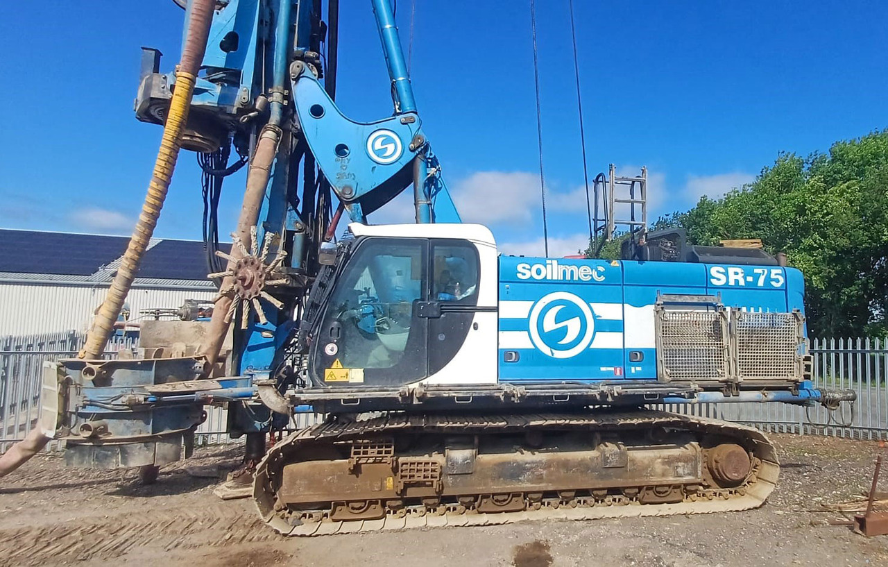 Soilmec SR-75 - Bate estaca: foto 1 Soilmec SR-75 - Bate estaca: foto 1