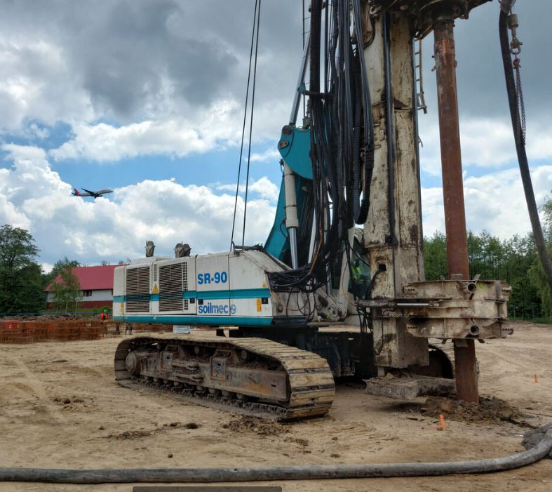 Soilmec SR-90 - Bate estaca: foto 3 Soilmec SR-90 - Bate estaca: foto 3