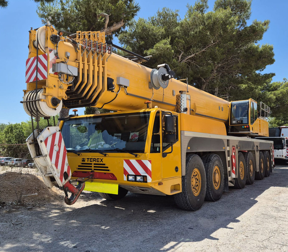 Terex Demag AC 250-1 - Grua móvel: foto 1 Terex Demag AC 250-1 - Grua móvel: foto 1