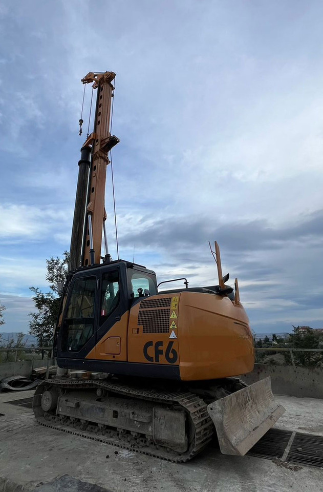 Tescar CF6 - Bate estaca: foto 1 Tescar CF6 - Bate estaca: foto 1