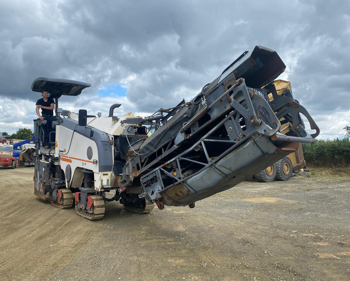 Wirtgen W 100 F - Aplainadora (Fresadora): foto 3 Wirtgen W 100 F - Aplainadora (Fresadora): foto 3