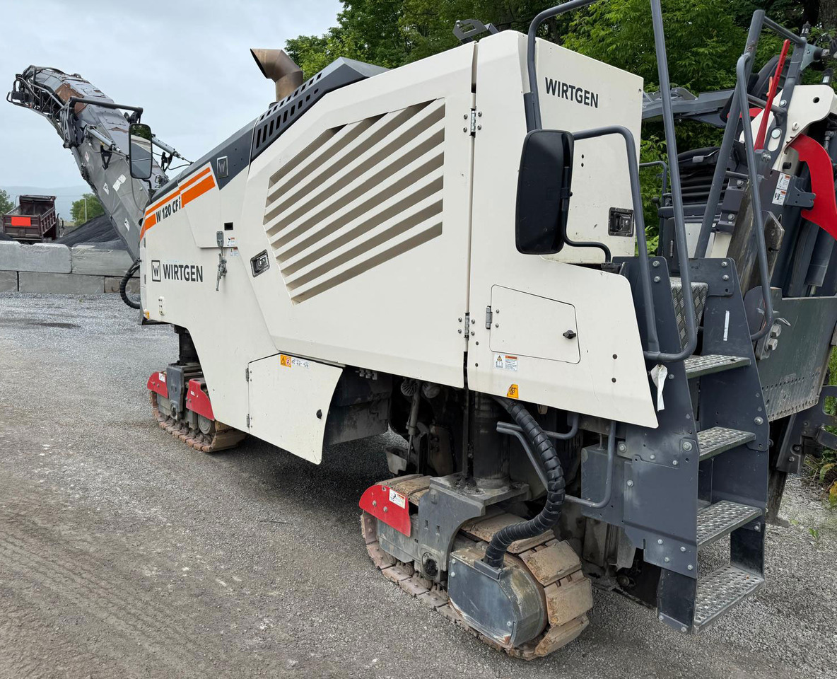 Wirtgen W 120 CFI - Aplainadora (Fresadora): foto 2 Wirtgen W 120 CFI - Aplainadora (Fresadora): foto 2
