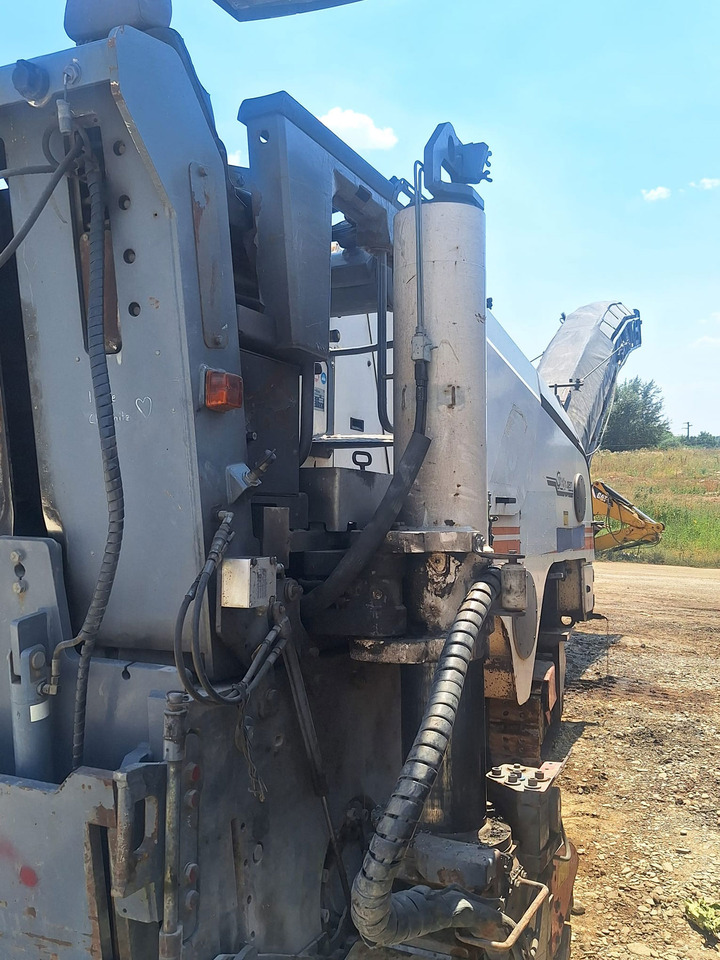 Wirtgen W 120 F - Aplainadora (Fresadora): foto 5 Wirtgen W 120 F - Aplainadora (Fresadora): foto 5