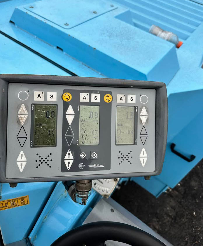 Wirtgen W 120 Fi - Aplainadora (Fresadora): foto 4 Wirtgen W 120 Fi - Aplainadora (Fresadora): foto 4