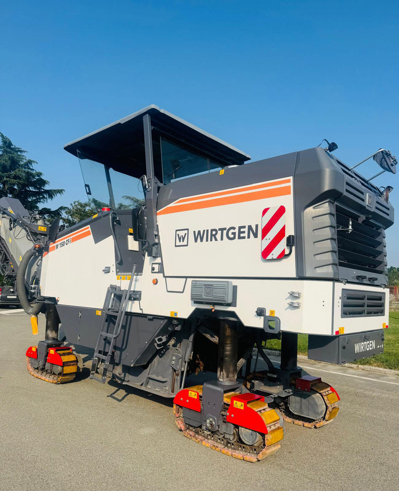 Wirtgen W 150 CFI - Aplainadora (Fresadora): foto 4 Wirtgen W 150 CFI - Aplainadora (Fresadora): foto 4