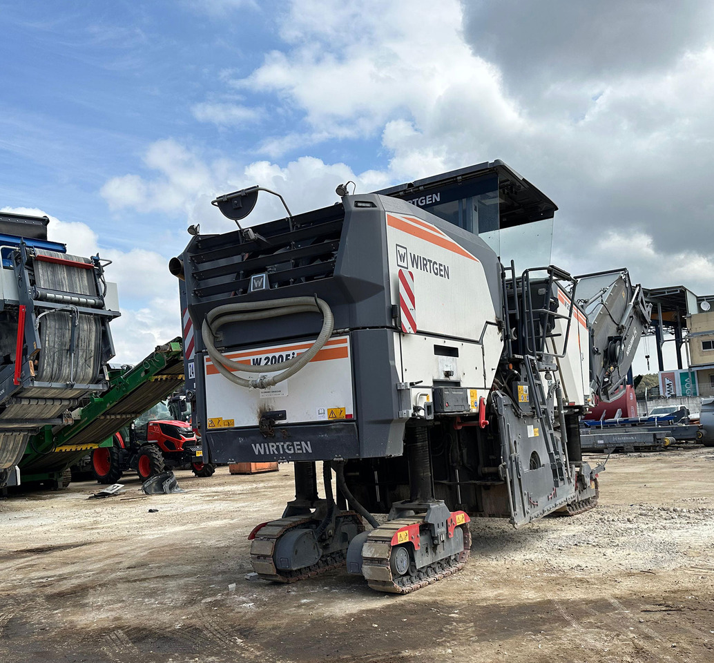 Wirtgen W 200 Fi - Aplainadora (Fresadora): foto 5 Wirtgen W 200 Fi - Aplainadora (Fresadora): foto 5