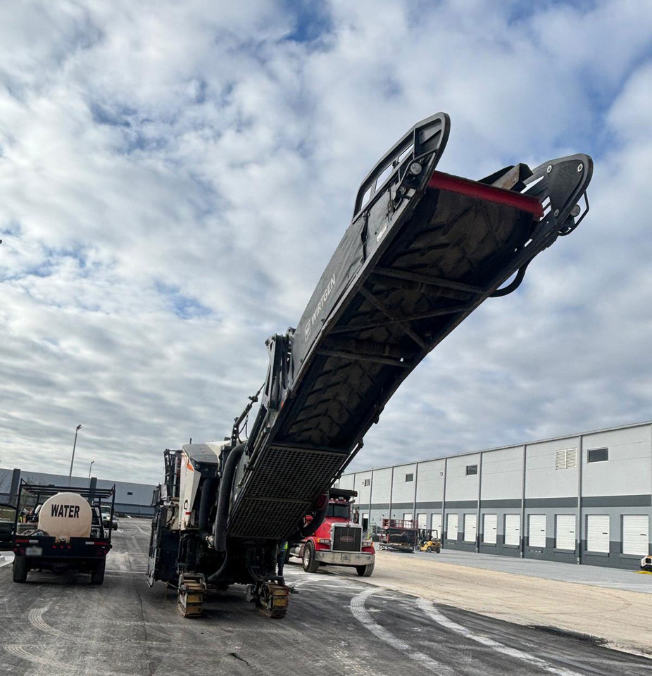 Wirtgen W 200 Fi - Aplainadora (Fresadora): foto 3 Wirtgen W 200 Fi - Aplainadora (Fresadora): foto 3