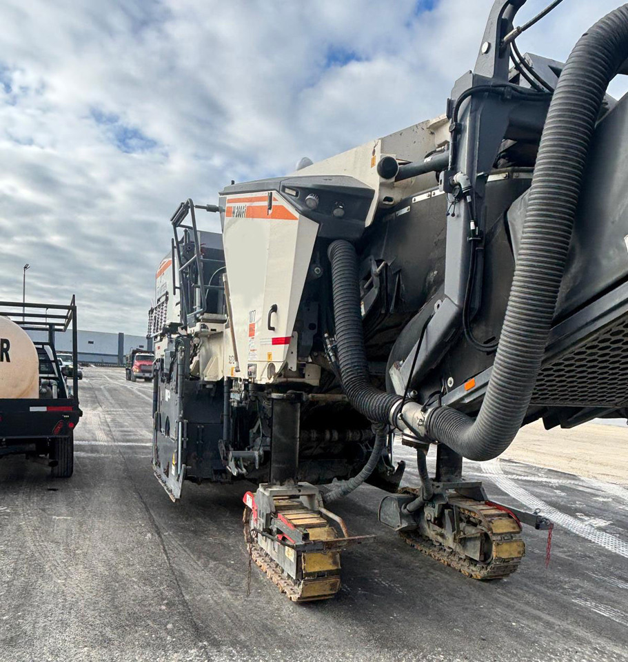 Wirtgen W 200 Fi - Aplainadora (Fresadora): foto 5 Wirtgen W 200 Fi - Aplainadora (Fresadora): foto 5