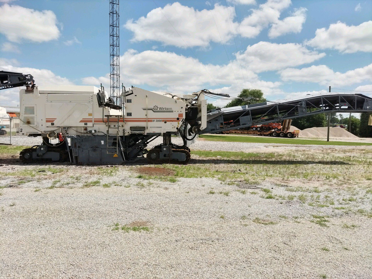 Wirtgen W 2000 - Aplainadora (Fresadora): foto 1 Wirtgen W 2000 - Aplainadora (Fresadora): foto 1