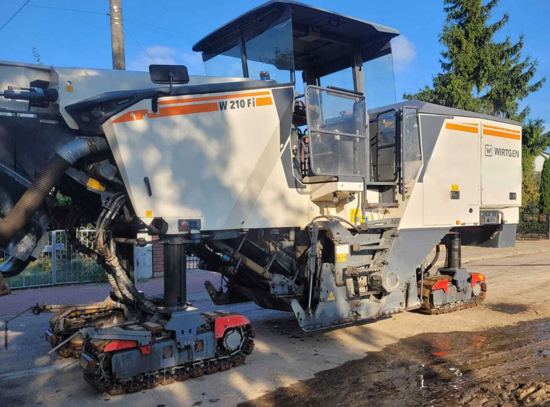 Wirtgen W 210 FI - Aplainadora (Fresadora): foto 4 Wirtgen W 210 FI - Aplainadora (Fresadora): foto 4