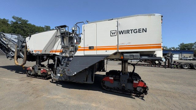 Wirtgen W 220 I - Aplainadora (Fresadora): foto 5 Wirtgen W 220 I - Aplainadora (Fresadora): foto 5