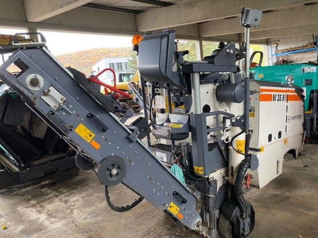 Wirtgen W 35 Ri - Aplainadora (Fresadora): foto 3 Wirtgen W 35 Ri - Aplainadora (Fresadora): foto 3