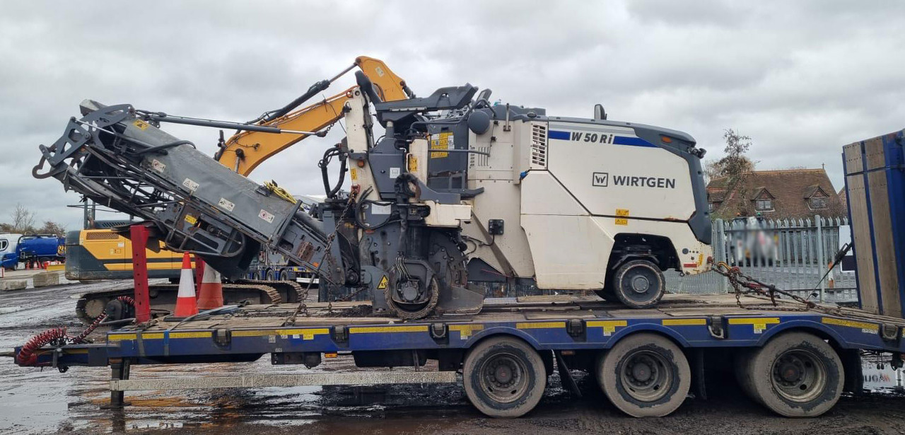 Wirtgen W 50 Ri - Aplainadora (Fresadora): foto 3 Wirtgen W 50 Ri - Aplainadora (Fresadora): foto 3