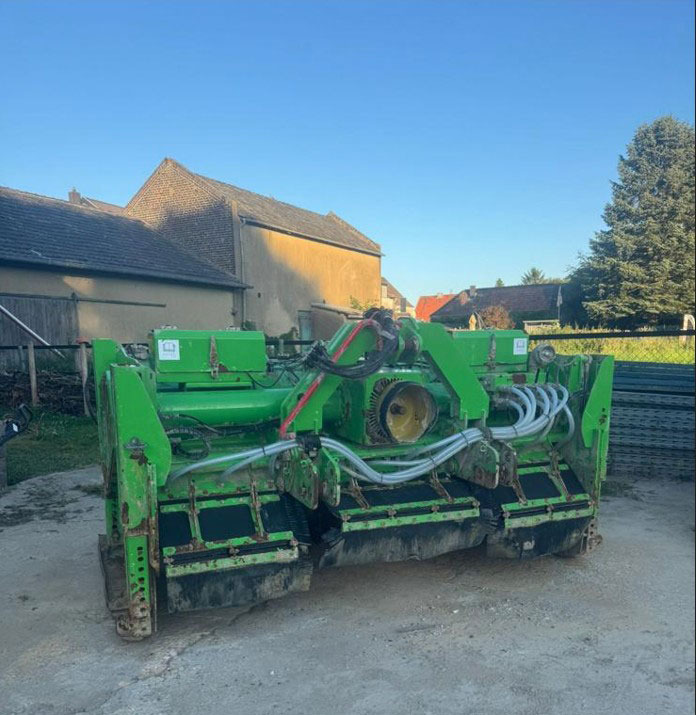 Wirtgen WS 250 - Estabilizador de solos: foto 2 Wirtgen WS 250 - Estabilizador de solos: foto 2