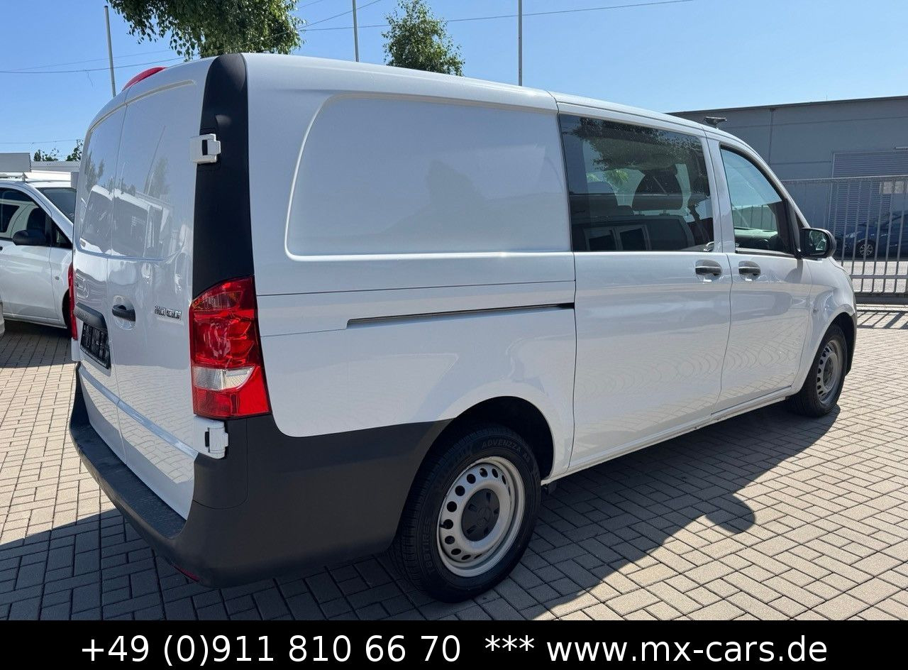 Mercedes-Benz Vito 110 CDi lang Doka Mixto 6 Sitze Klima - Furgão compacto: foto 5 Mercedes-Benz Vito 110 CDi lang Doka Mixto 6 Sitze Klima - Furgão compacto: foto 5