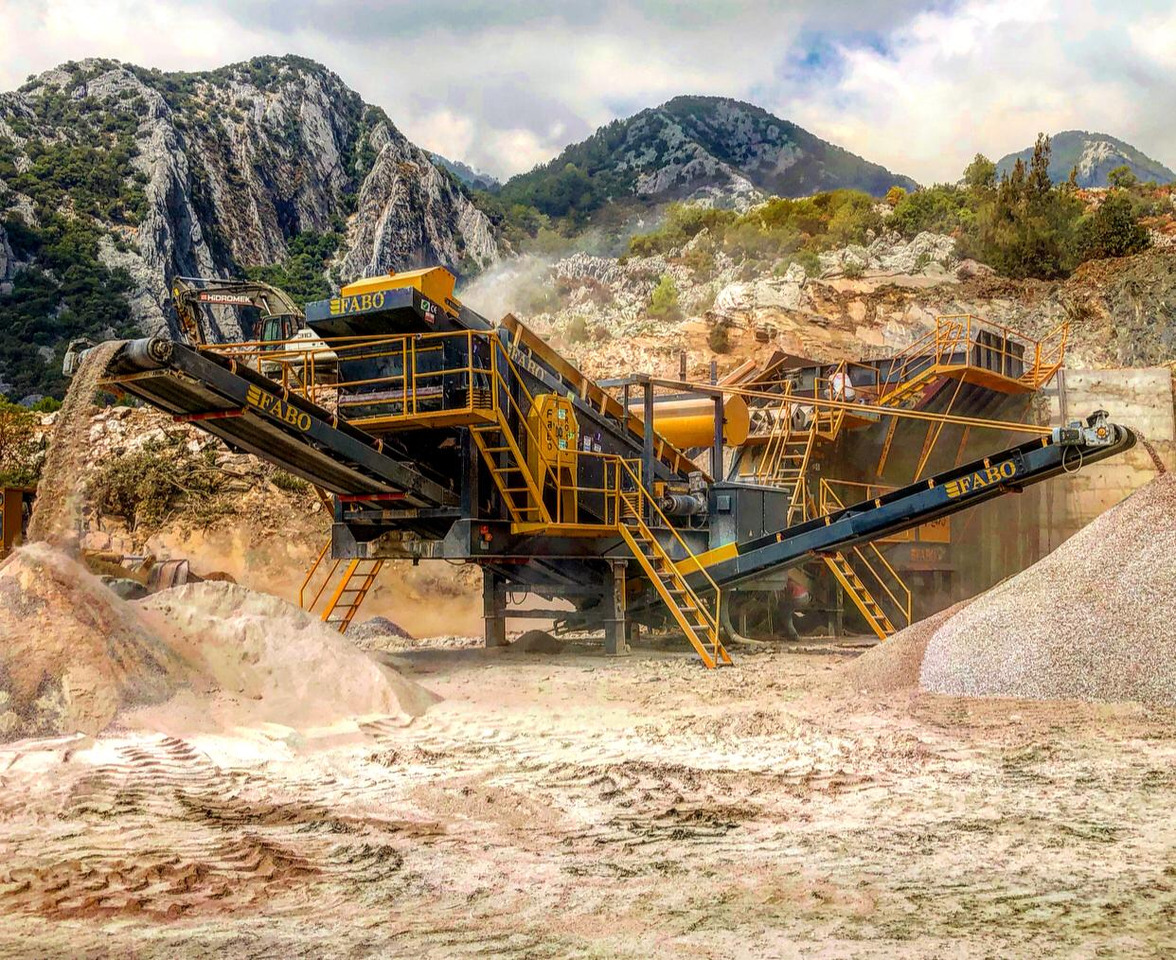 Britadeira móvel novo FABO Mobile crusher: foto 1