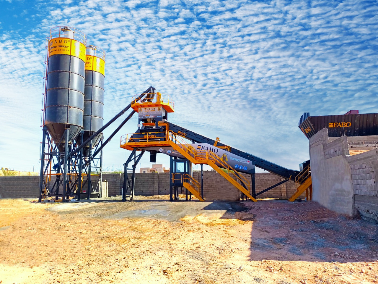 FABO compact concrete plant - Central de betão: foto 4 FABO compact concrete plant - Central de betão: foto 4