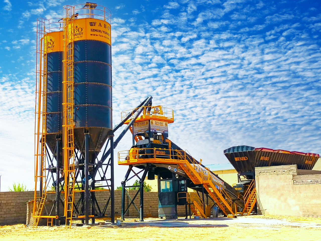 FABO compact concrete plant - Central de betão: foto 3 FABO compact concrete plant - Central de betão: foto 3