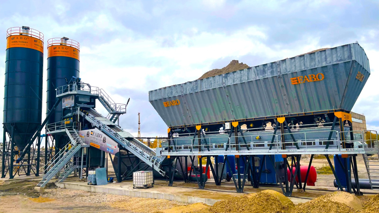 FABO compact concrete plant - Central de betão: foto 1 FABO compact concrete plant - Central de betão: foto 1