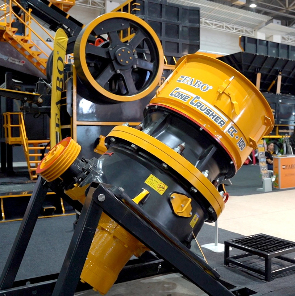 FABO cone crusher - Britador de cone: foto 1 FABO cone crusher - Britador de cone: foto 1