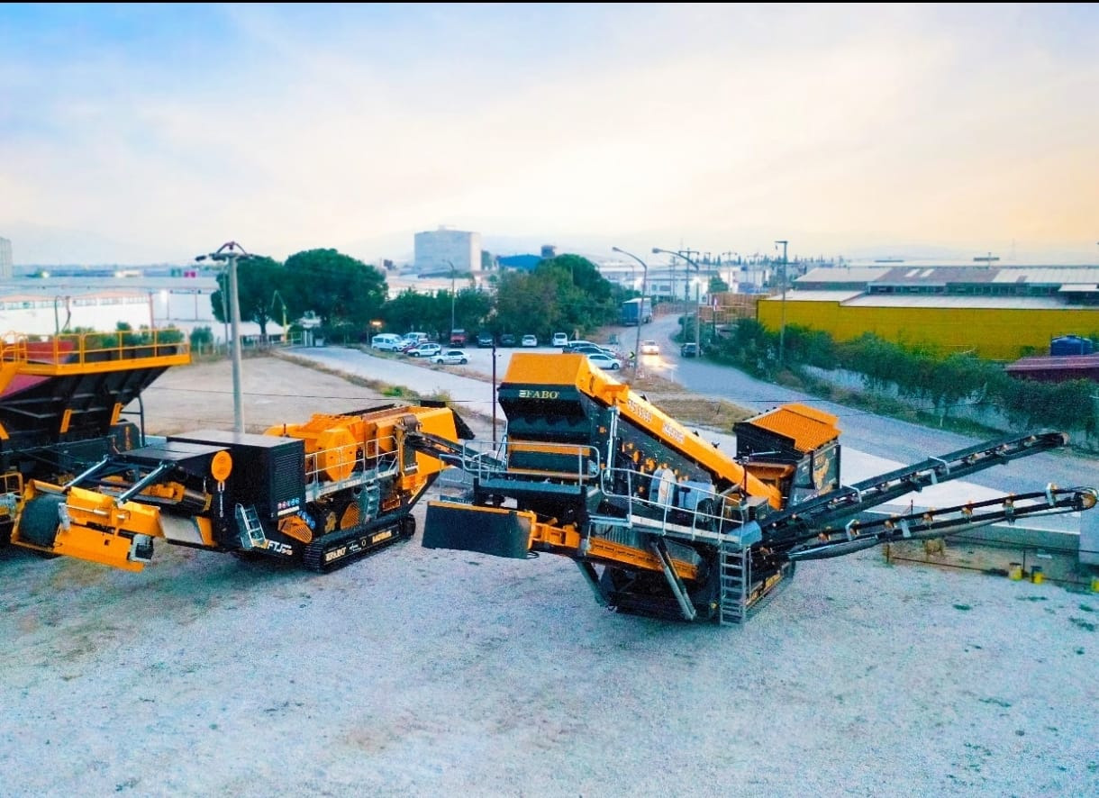 Britador novo FABO crawler crusher: foto 34