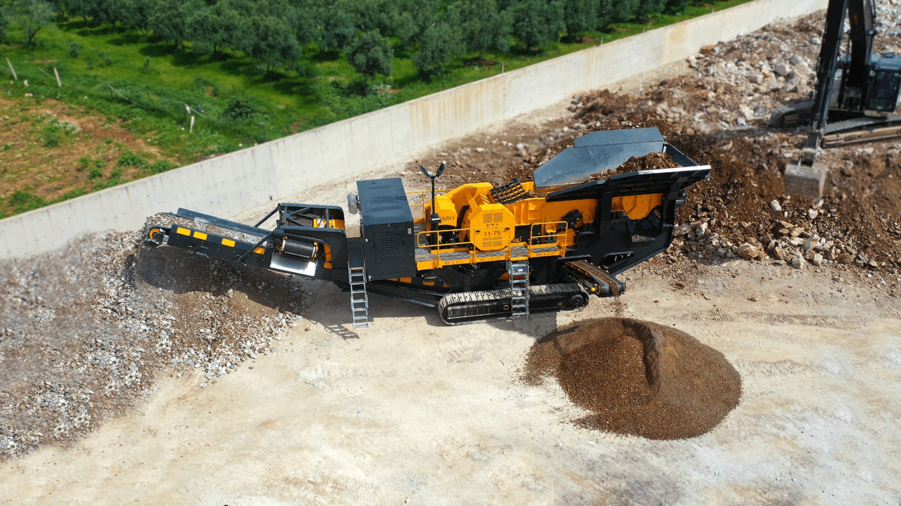 Britador novo FABO crawler crusher: foto 8