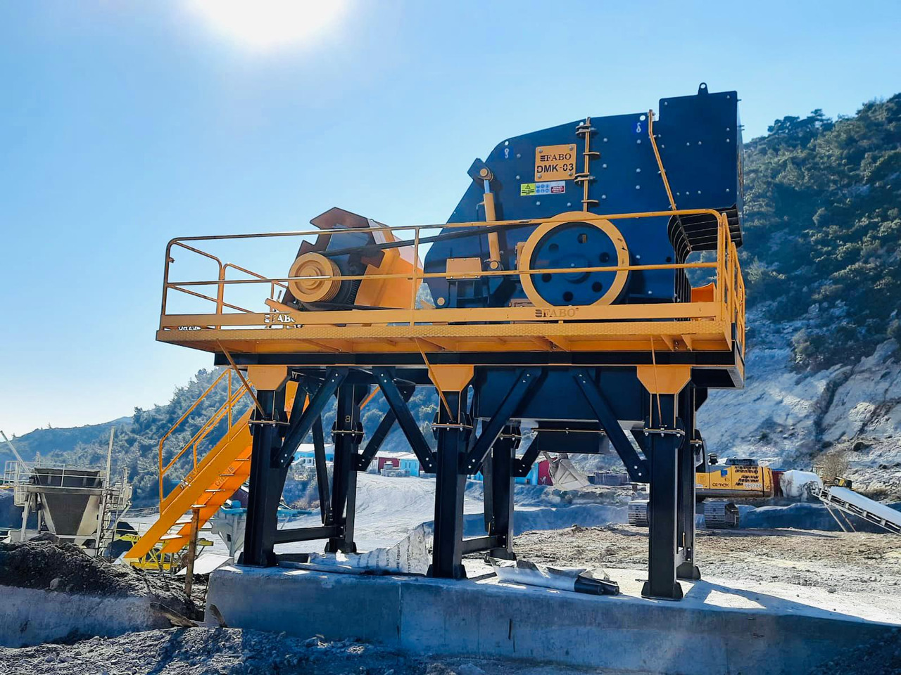 FABO impact crusher - Britador de impacto: foto 1 FABO impact crusher - Britador de impacto: foto 1