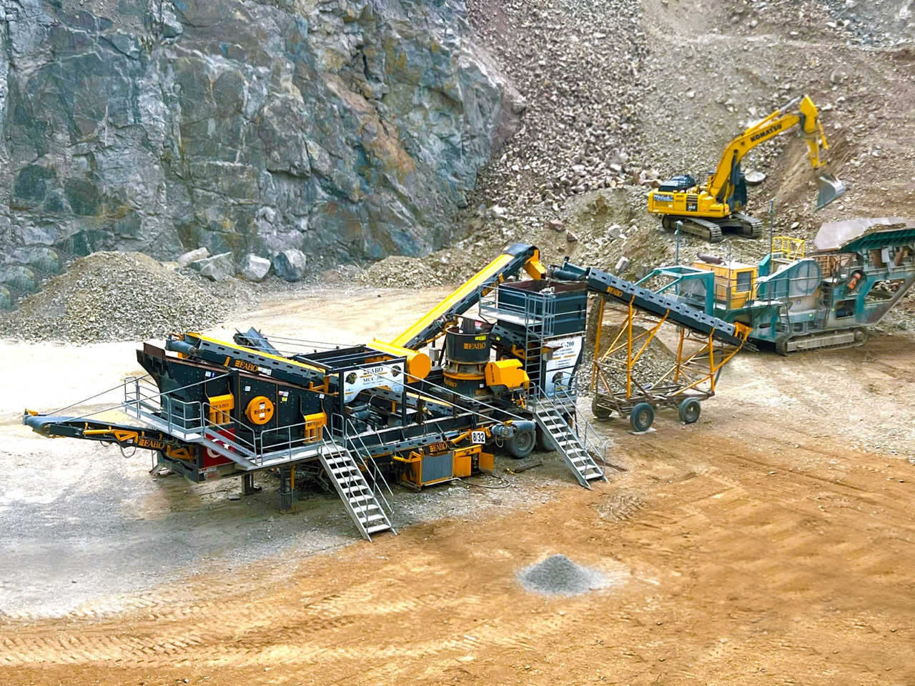 FABO mining machinery - crushing plant - Máquina de mineração: foto 3 FABO mining machinery - crushing plant - Máquina de mineração: foto 3