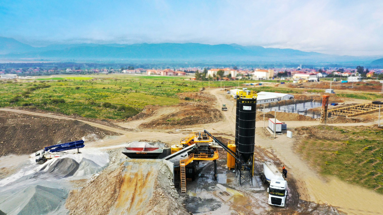 FABO mobile concrete batching plant - Central de betão: foto 4 FABO mobile concrete batching plant - Central de betão: foto 4