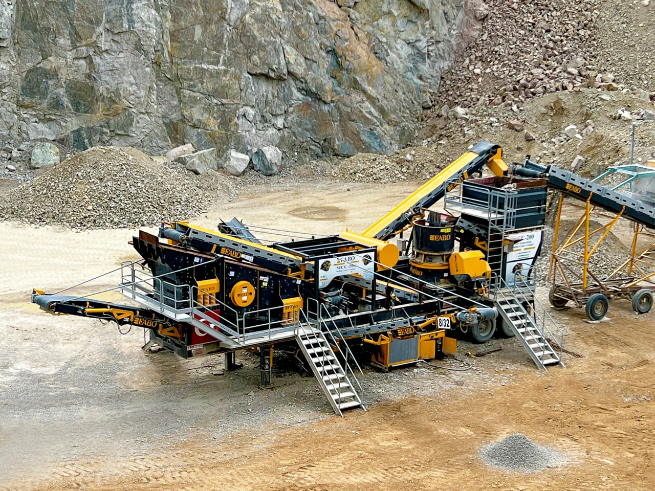 FABO mobile cone crusher - Britador de cone: foto 4 FABO mobile cone crusher - Britador de cone: foto 4