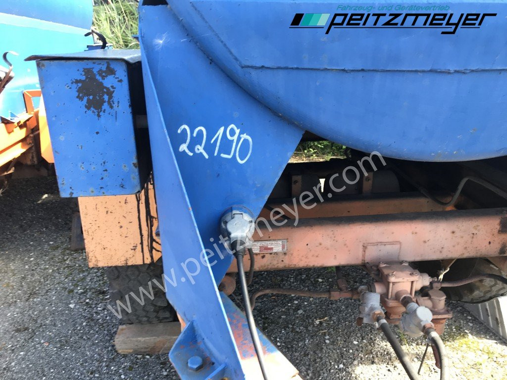 BATHE TANDEMANHÄNGER Bitum / Teerkocher 3,5 m³ - Reboque cisterna: foto 5 BATHE TANDEMANHÄNGER Bitum / Teerkocher 3,5 m³ - Reboque cisterna: foto 5