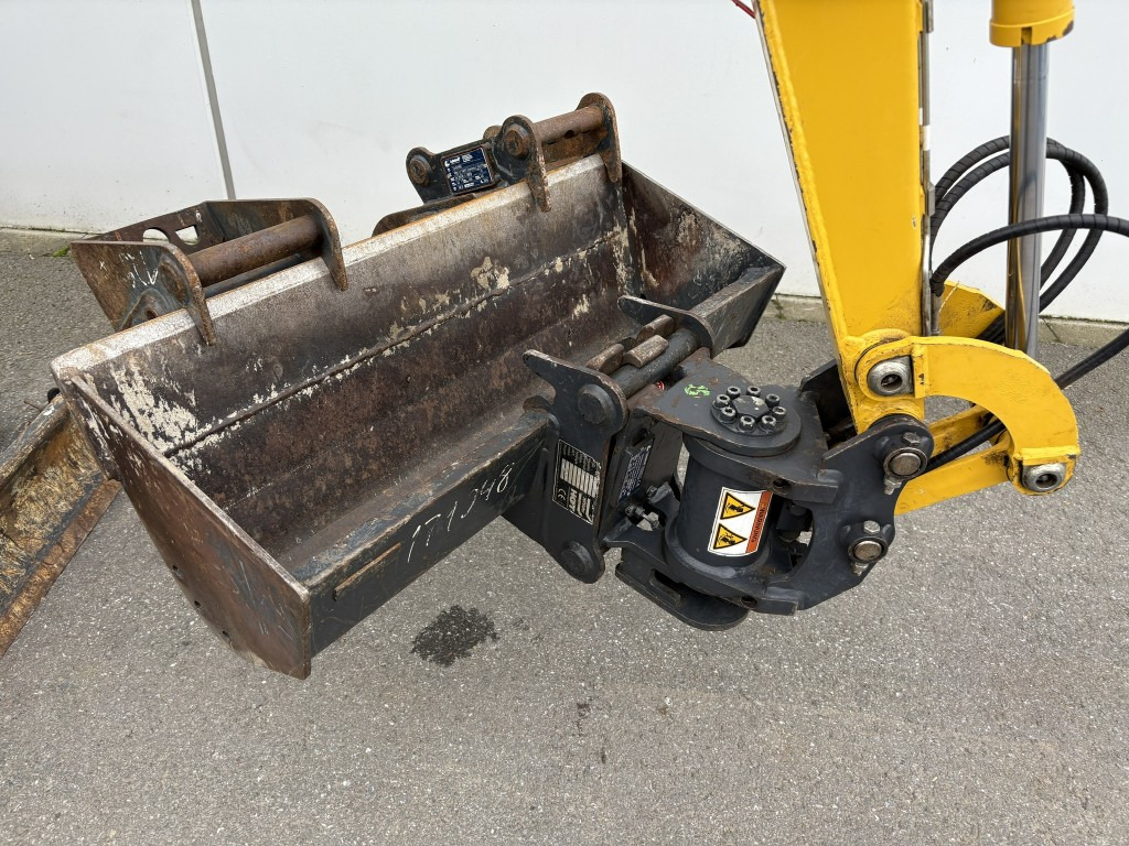 Mini escavadeira KOMATSU MINIBAGGER PC 16 R-3HS Powertilt 20,40,100 Löffel: foto 24