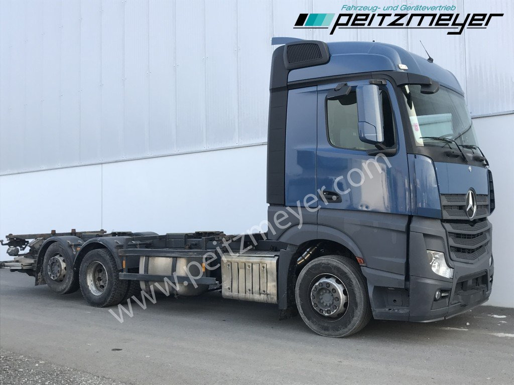 MERCEDES-BENZ Actros 2542 LL BDF Getriebe+Retarder+AGR NEU Retarder + Getriebe neu - Camião transportador de contêineres/ Caixa móvel: foto 2 MERCEDES-BENZ Actros 2542 LL BDF Getriebe+Retarder+AGR NEU Retarder + Getriebe neu - Camião transportador de contêineres/ Caixa móvel: foto 2