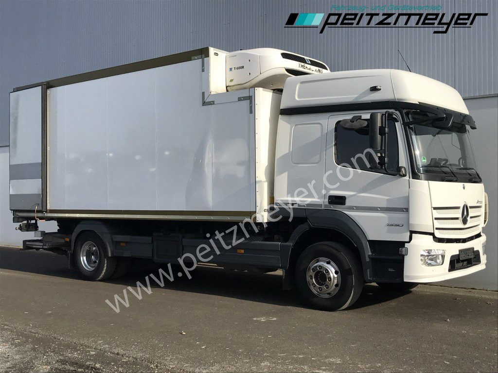 MERCEDES-BENZ Atego 1530 L Tiefkühl + LBW - Camião frigorífico: foto 2 MERCEDES-BENZ Atego 1530 L Tiefkühl + LBW - Camião frigorífico: foto 2