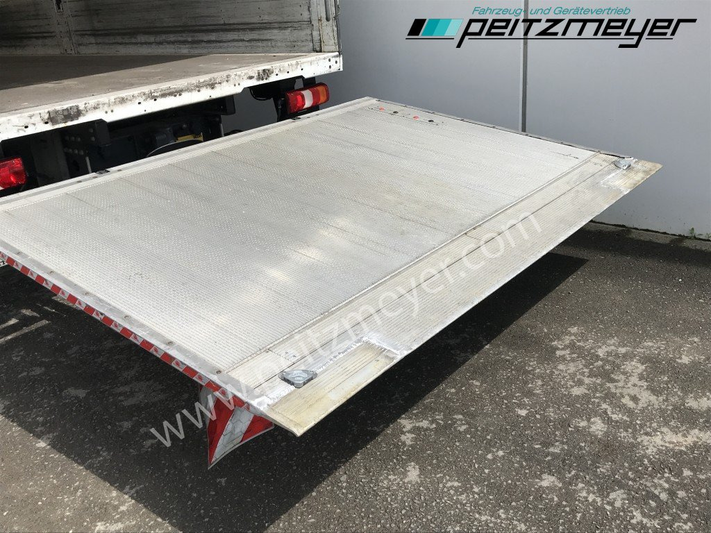 Camião de lona MERCEDES-BENZ Atego 818 L Pritsche+LBW, Klima, 2 x AHK: foto 18