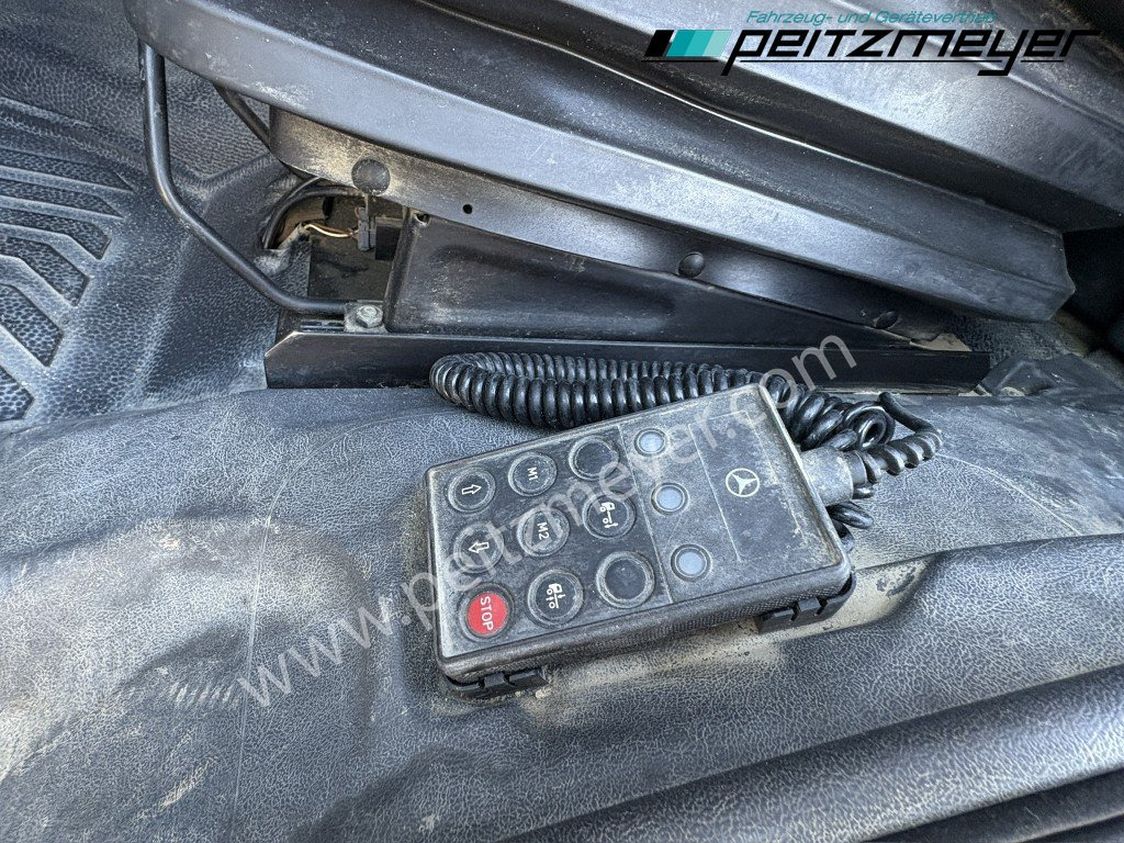 Camião de lona MERCEDES-BENZ Atego 818 L Pritsche + LBW, Klima, AHK, 3 Sitzer: foto 14