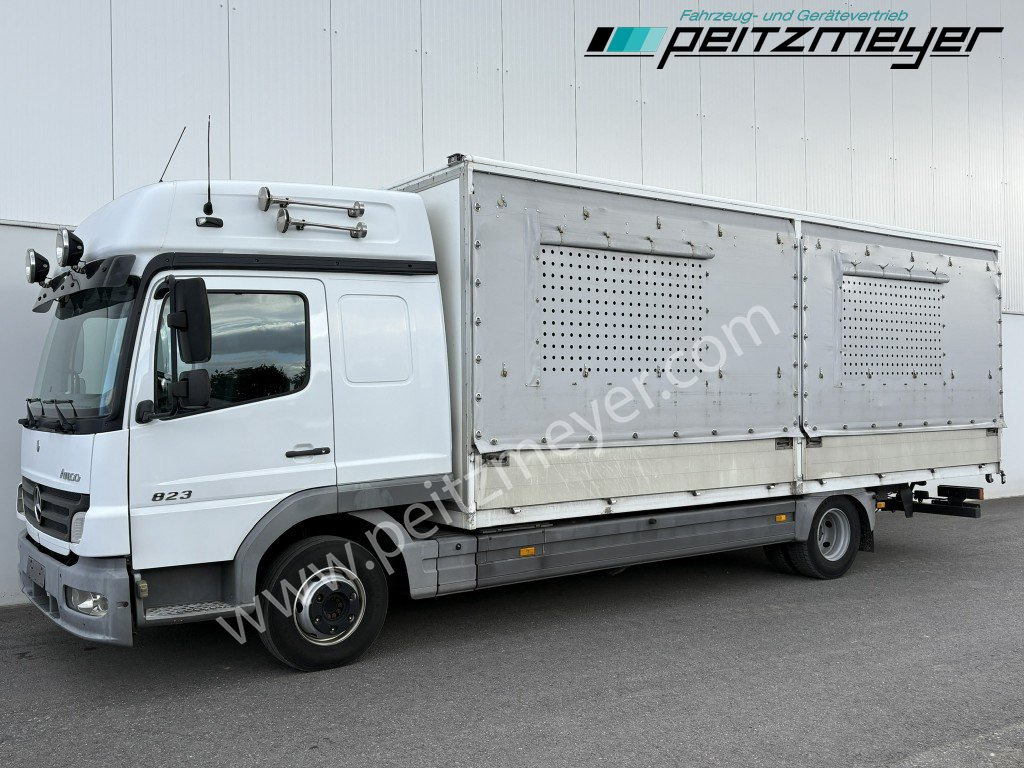 MERCEDES-BENZ Atego 823 L Geflügelpritsche L - Fahrerhaus, Klima, 2 x AHK - Camião furgão: foto 2 MERCEDES-BENZ Atego 823 L Geflügelpritsche L - Fahrerhaus, Klima, 2 x AHK - Camião furgão: foto 2