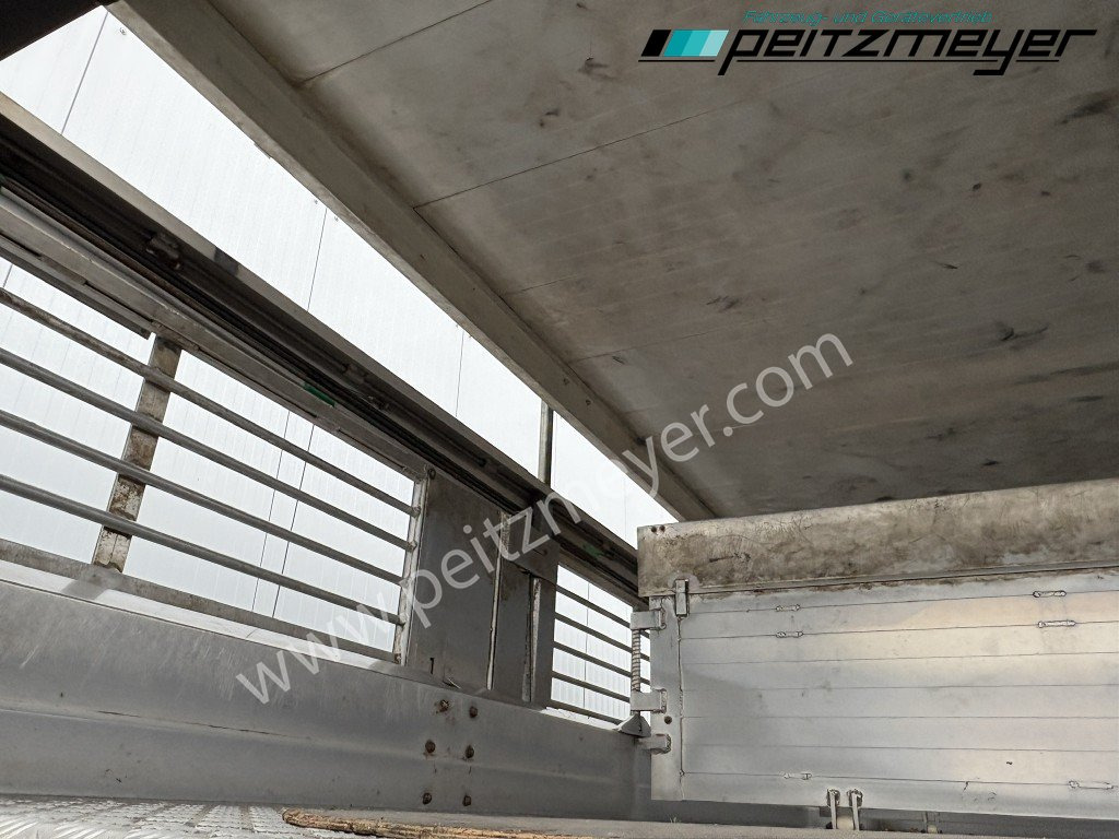 Camião transporte de gado Scania G 450 6x2, Kaba 3-Stock, Hubdach Lenk + Lift,: foto 40 Camião transporte de gado Scania G 450 6x2, Kaba 3-Stock, Hubdach Lenk + Lift,: foto 40